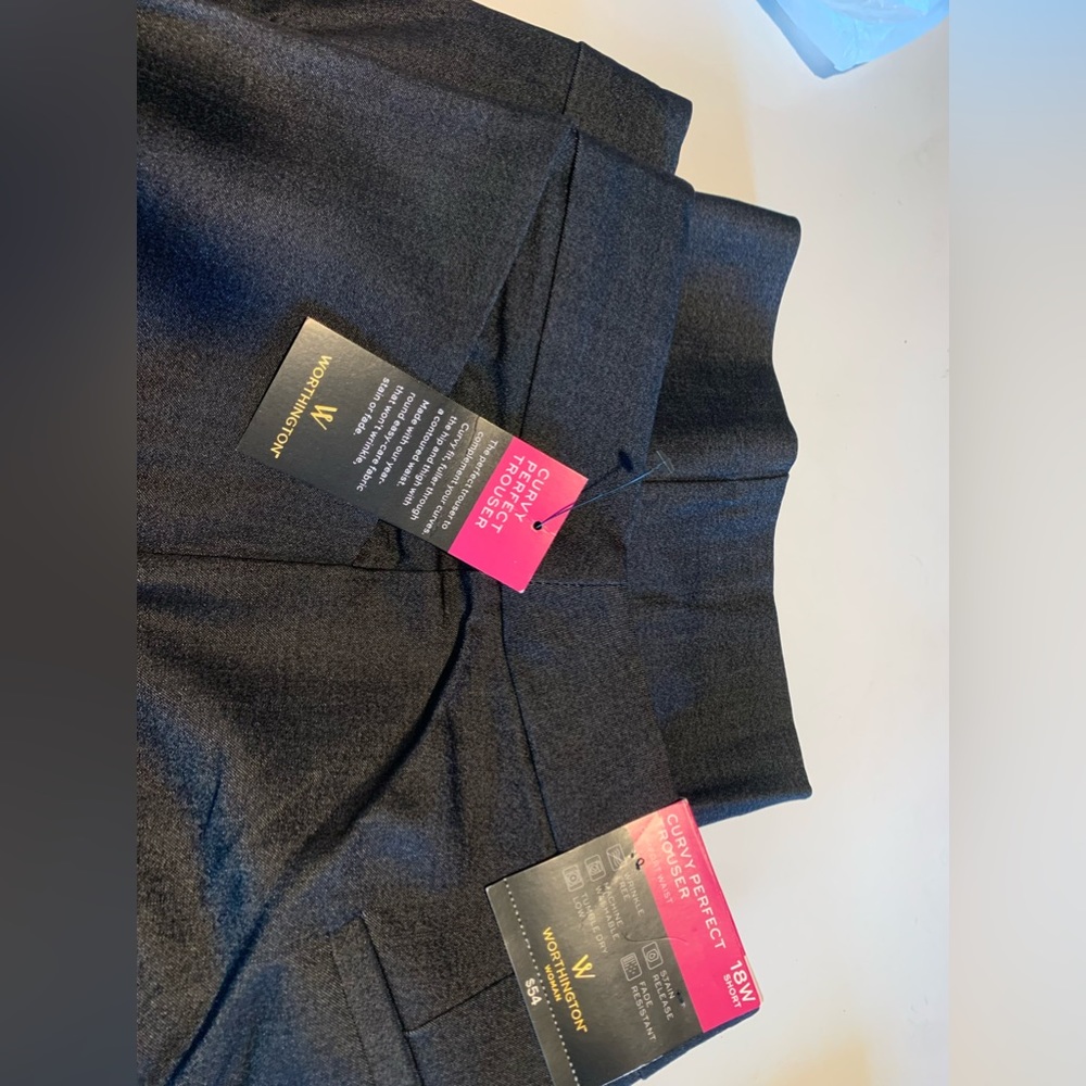 18W Short Worthington Dark Denim Curvy Perfect Trouser- New!